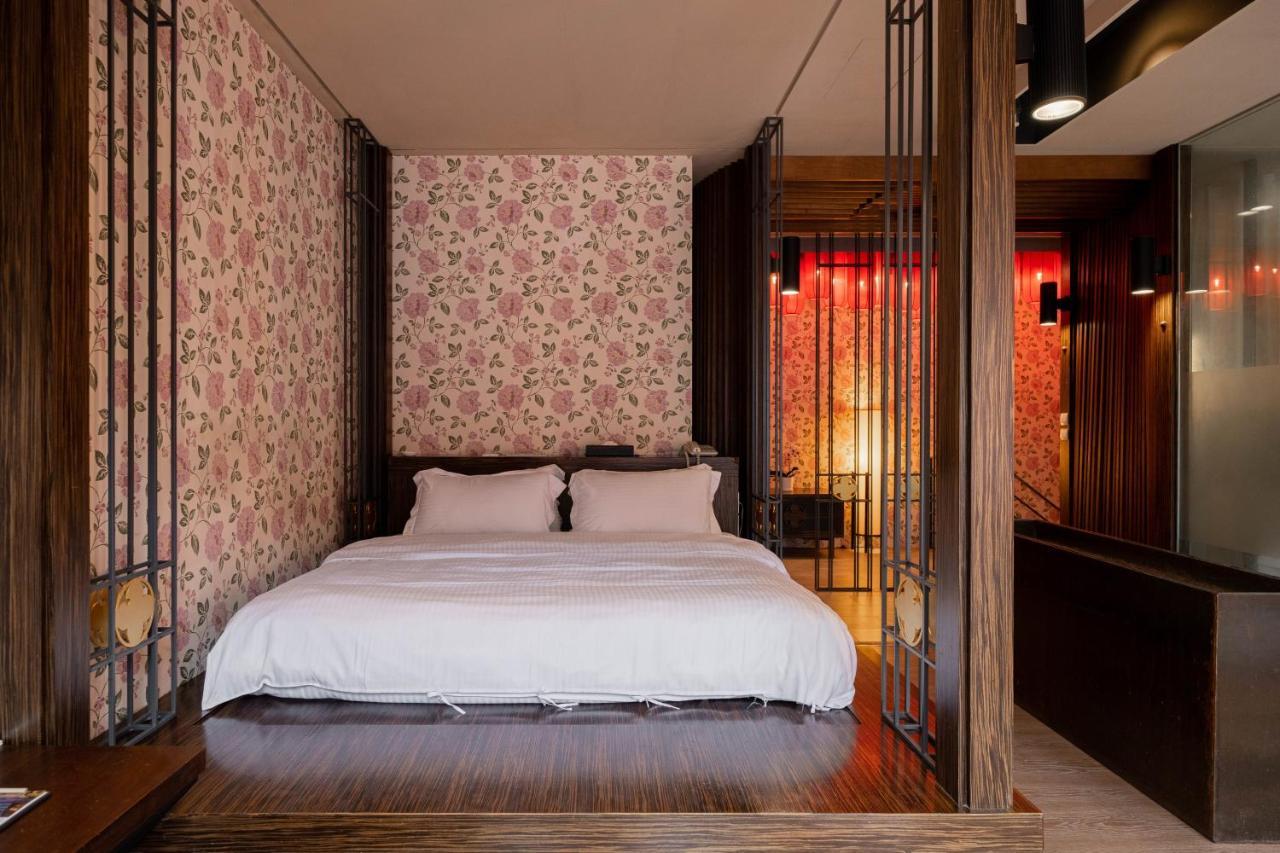 Tian Xia Ju Motel Yilan Eksteriør billede