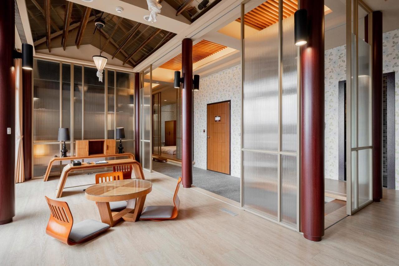 Tian Xia Ju Motel Yilan Eksteriør billede