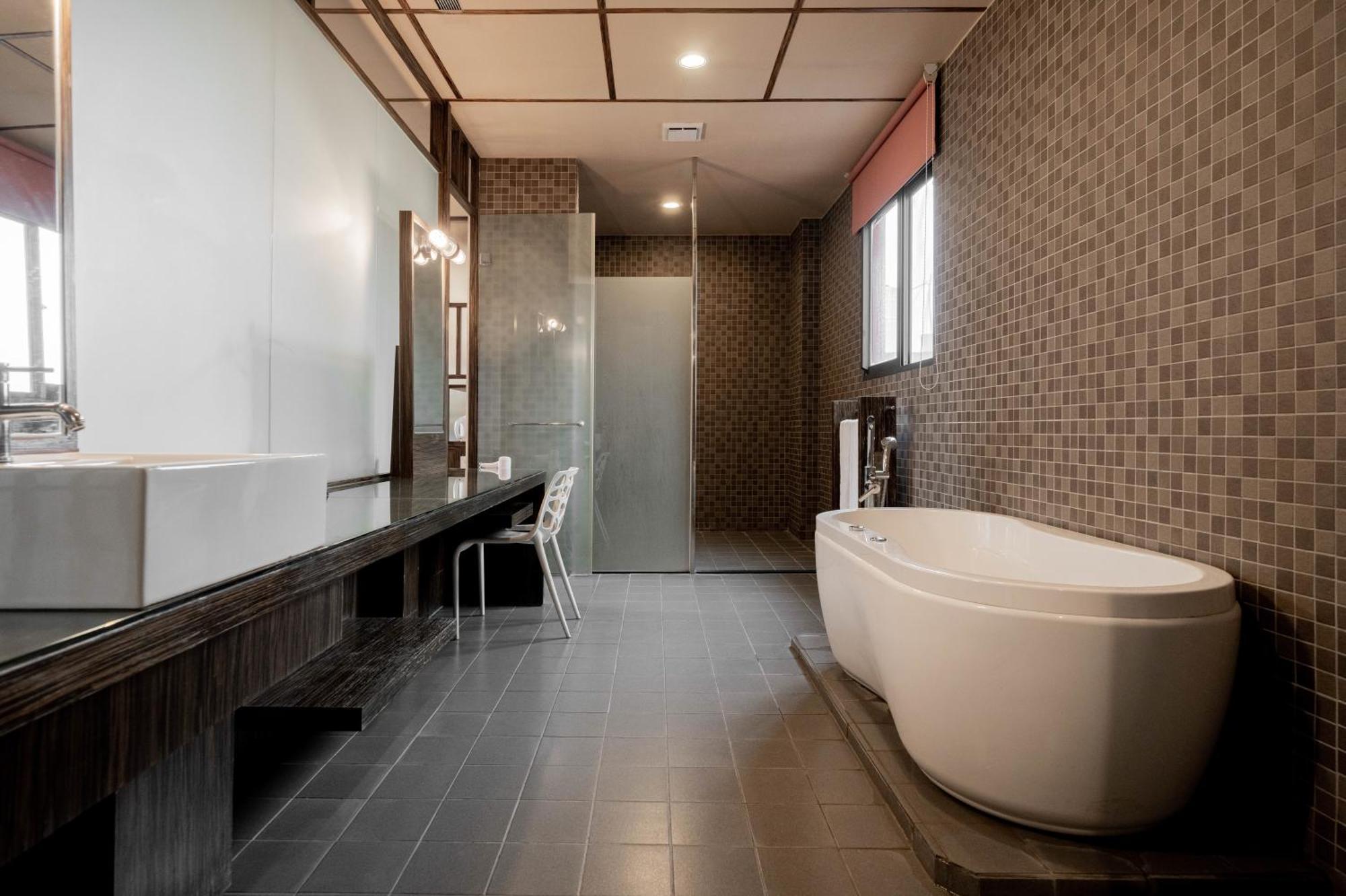 Tian Xia Ju Motel Yilan Værelse billede